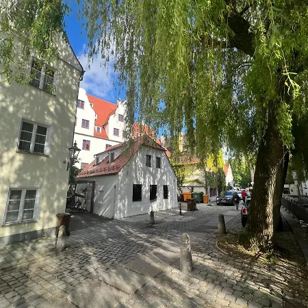 Liboria I Wohnen Im Denkmal Augsburgs アパート *